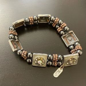 KM Stretch stackable beaded bracelet